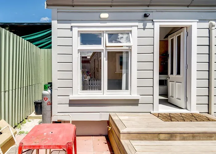 Ahuriri Studio Cottage